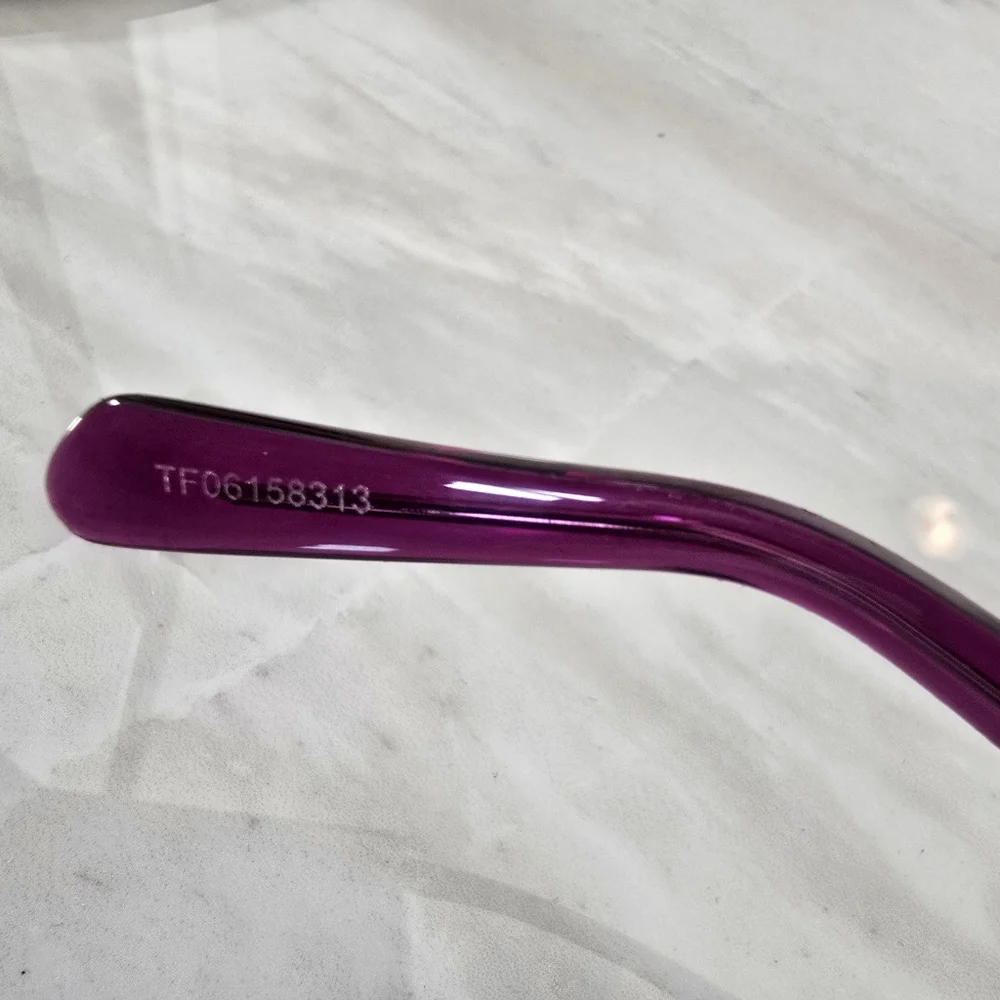 Celine Purple Cat-Eye Sunglasses - Picture 8 of 11
